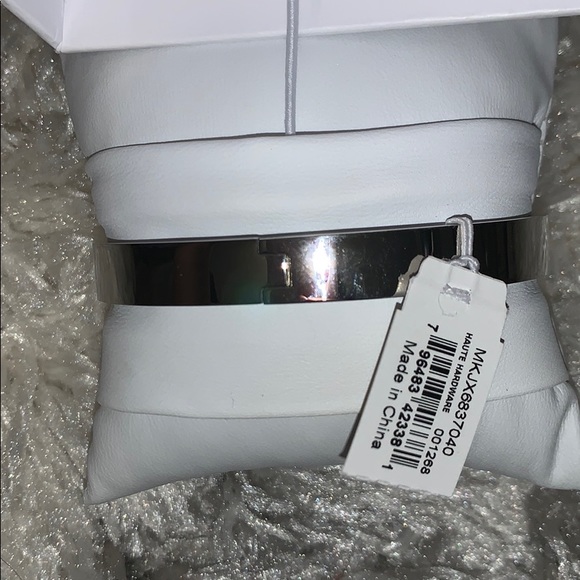 Brand New Michael Kors Silver Bracelet - Picture 3 of 6